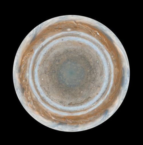 Jupiters Nordpolarregion (Courtesy of NASA / JPL / Space Science Institute)