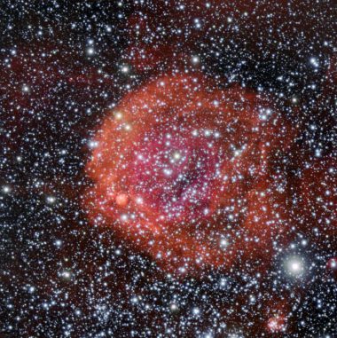 NGC 371. (ESO/Manu Mejias) NGC 371. (ESO/Manu Mejias)
