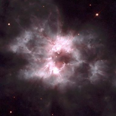 Der Nebel NGC 2440 mit einem Weißen Zwerg im Zentrum (NASA and The Hubble Heritage Team (AURA/STScI))