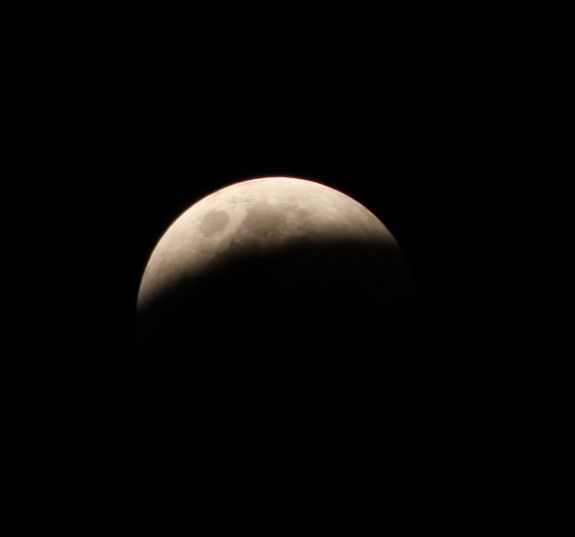 Totale Mondfinsternis vom 15. Juni 2011 / Johannesburg, Südafrika (Derek Keats)