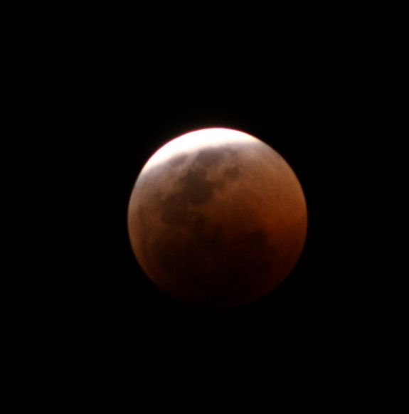 Totale Mondfinsternis vom 15. Juni 2011 / Johannesburg, Südafrika (Derek Keats)