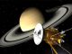 Künstlerische Darstellung der Raumsonde Cassini vor Saturn (NASA)