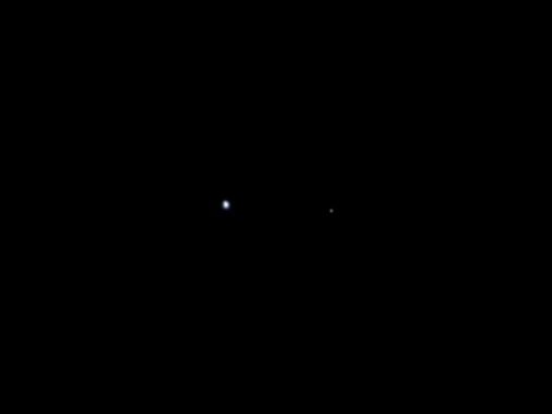 Das Erde-Mond-System, aufgenommen von der Raumsonde Juno aus 9,66 Millionen Kilometern Entfernung (NASA / JPL-Caltech)