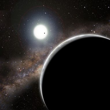 Künstlerische Darstellung des "unsichtbaren" Exoplaneten Kepler-19c, hier im Vordergrund (David A. Aguilar (CfA)) Künstlerische Darstellung des "unsichtbaren" Exoplaneten Kepler-19c, hier im Vordergrund (David A. Aguilar (CfA))