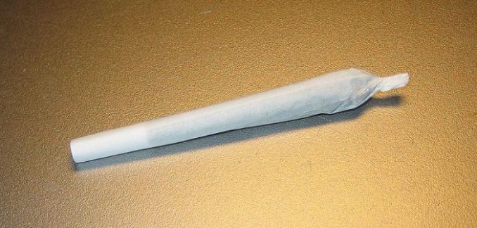 Ein Joint. (Wikipedia / User: Erik Fenderson / gemeinfrei)