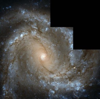 Die Spiralgalaxie Messier 61, aufgenommen vom Weltraumteleskop Hubble. (ESA / Hubble & NASA, Acknowledgements: G. Chapdelaine, L. Limatola, and R. Gendler) Die Spiralgalaxie Messier 61, aufgenommen vom Weltraumteleskop Hubble. (ESA / Hubble & NASA, Acknowledgements: G. Chapdelaine, L. Limatola, and R. Gendler)