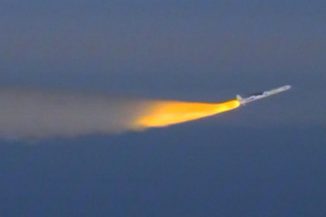 Die Pegasus-XL-Rakete bringt den IRIS-Satelliten in seine Umlaufbahn. (Image: NASA TV)