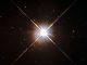 Der sonnennächste Stern Proxima Centauri. Die Aufnahme stammt von der Wide Field and Planetary Camera 2 an Bord des Hubble Space Telescope. (ESA / Hubble & NASA)