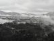 Dieser Obsidian-Lavastrom des Vulkans Puyehue-Cordon Caulle in Chile dampft, nachdem Regen auf ihn fiel. (Image courtesy of Dr. Hugh Tuffen / Lancaster University)