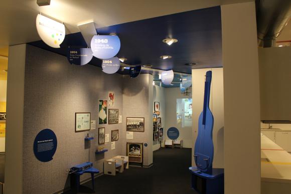 Eingang zum Schlauspielhaus. (astropage.eu mit freundlicher Genehmigung des Deutschen Museums Bonn)