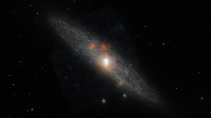 Die Sculptor-Galaxie im Sternbild Bildhauer. Das Bild basiert auf optischen Daten, die von der Europäischen Südsternwarte in Chile gesammelt wurden. Die ergänzenden Röntgendaten stammen von NuSTAR. (NASA / JPL-Caltech / JHU) Die Sculptor-Galaxie im Sternbild Bildhauer. Das Bild basiert auf optischen Daten, die von der Europäischen Südsternwarte in Chile gesammelt wurden. Die ergänzenden Röntgendaten stammen von NuSTAR. (NASA / JPL-Caltech / JHU)