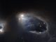 Der sehr junge Stern V633 Cassiopeiae schleudert Materie in den interstellaren Weltraum, die mit bereits vorhandenen Gas- und Staubwolken kollidiert und Herbig-Haro-Objekte bildet. (ESA / Hubble & NASA; Acknowledgement: Gilles Chapdelaine)