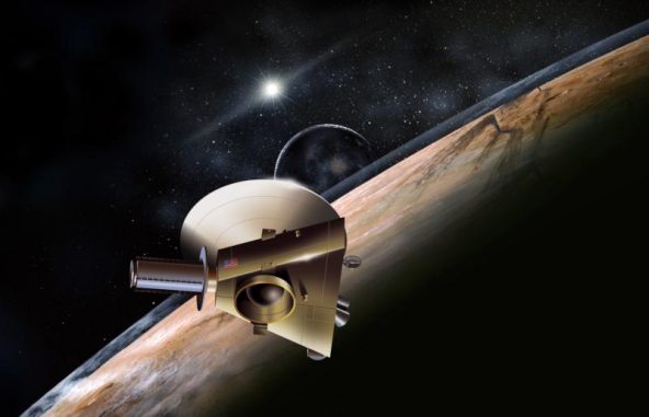 Künstlerische Darstellung der Raumsonde New Horizons während ihres Vorbeiflugs an dem Zwergplaneten Pluto. (Image Credit: JHUAPL / SwRI)