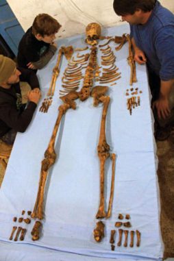 Das Skelett des bislang unbekannten Pharaos Weseribre Senebkay. (Image courtesy of University of Pennsylvania, Photo: Jennifer Wegner, Penn Museum) Das Skelett des bislang unbekannten Pharaos Weseribre Senebkay. (Image courtesy of University of Pennsylvania, Photo: Jennifer Wegner, Penn Museum)