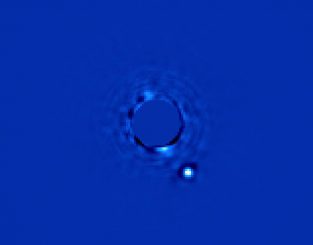 Das First Light des Gemini Planet Imager zeigt den Exoplaneten Beta Pictoris b. Das Licht seines Zentralsterns Beta Pictoris wurde künstlich blockiert. (Gemini Observatory / Processing by Christian Marois, NRC Canada)