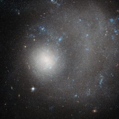 Spiralgalaxie, Zwerggalaxie, Galaxiengruppe, Weltraumteleskop Hubble, Gravitation