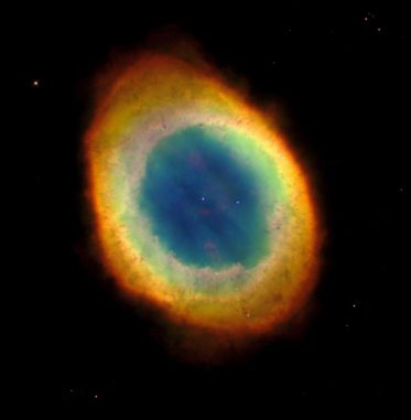 Hubble-Aufnahme des berühmten Ringnebels im Sternbild Leier. (NASA / JPL-Caltech / ESA, the Hubble Heritage Team (STScI / AURA))