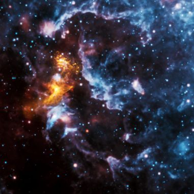 Dieses Bild basiert auf Daten der Weltraumteleskope Chandra und WISE. Es zeigt die komplexen Gasstrukturen in der Umgebung des Pulsars PSR B1509-58. (X-ray: NASA / CXC / SAO; Infrared: NASA / JPL-Caltech)