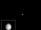 Dieses Bild machte die Raumsonde Dawn als Teil einer Kalibrierung ihrer Kamera. Ceres ist der helle Punkt in der Bildmitte. Eine ausgeschnittene und vergrößerte Ansicht ist unten links zu sehen. (NASA / JPL-Caltech / UCLA / MPS / DLR / IDA)