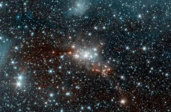 Astronomen machen sich maschinelles Lernen zunutze, das ihnen hilft, die Eigenschaften einer großer Anzahl von Sternen zu verstehen. Auf diesem Bild einer Sternentstehungsregion im Sternbild Schlange sind zahlreiche Sterne mit den verschiedensten Eigenschaften wie Größe oder Temperatur zu sehen. (NASA / JPL-Caltech)