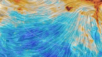 Die Farben auf diesem Bild der Planck-Mission repräsentieren die Emissionen von Staub in unserer Milchstraßen-Galaxie. Die Textur zeigt die Ausrichtung des galaktischen Magnetfeldes an. Sie basiert auf Messungen des polarisierten Lichts, das von dem Staub emittiert wird. (ESA / Planck Collaboration)