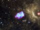 Der Supernova-Überrest 3C 397, basierend auf Beobachtungsdaten des Röntgenobservatoriums Chandra (violett) und Suzaku (blau). Eine neue Studie deutet darauf hin, dass die Supernova aus einem einzigen Weißen Zwerg hervorging, der Materie von einem Begleitstern abzog. (NASA / Suzaku and NASA / CXC, DSS, and NASA / JPL-Caltech)