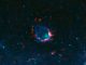 Dieses Bild der Sternentstehungsregion RCW 120 wurde aus Daten des Atacama Pathfinder Experiment (APEX) und des Midcourse Space Experiment (MSX) erstellt. (ESO / APEX & MSX / IPAC / NASA)