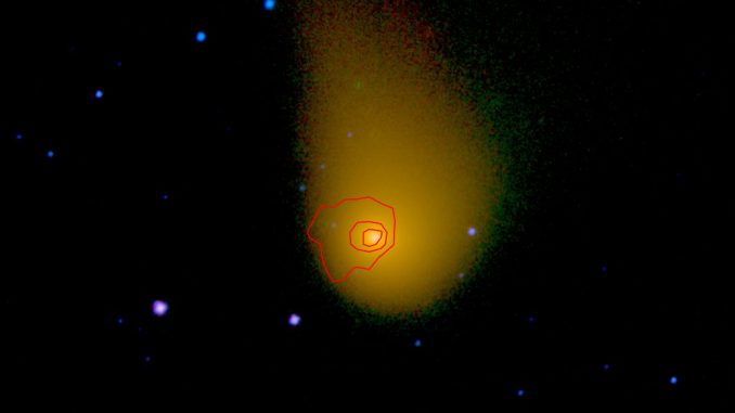 Eine Aufnahme des Kometen C/2006 W3 (Christensen). Das Weltraumteleskop WISE beobachtete den Kometen am 20. April 2010, als er sich durch das Sternbild Schütze bewegte. (NASA / JPL-Caltech)