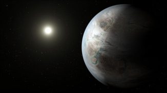 Der Exoplanet Kepler-452b ist ein Cousin der Erde und befindet sich in einem System, das rund 1,5 Milliarden Jahre älter ist als unser eigenes Sonnensystem. Potenziell vorhandenes Leben hätte damit genug Zeit, um sich zu einer technologischen Zivilisation wie auf Coruscant zu entwickeln. (NASA / Ames / JPL-Caltech)
