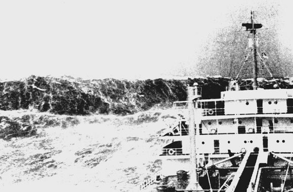 Eine Freak Wave in der französischen Biskaya, aufgenommen um das Jahr 1940 herum. (NOAA) Eine Freak Wave in der französischen Biskaya, aufgenommen um das Jahr 1940 herum. (NOAA)
