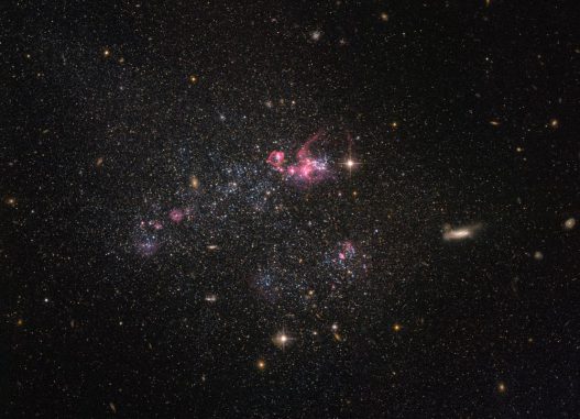 UGC 4459, aufgenommen vom Weltraumteleskop Hubble. (ESA / Hubble & NASA; Acknowledgement: Judy Schmidt (Geckzilla.com)) UGC 4459, aufgenommen vom Weltraumteleskop Hubble. (ESA / Hubble & NASA; Acknowledgement: Judy Schmidt (Geckzilla.com))