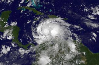 Der Orkan Matthew am 2. Oktober 2016 um 04:45 EDT (08:45 UTC), aufgenommen vom GOES-Satelliten der NOAA. (NASA / NOAA GOES Project)
