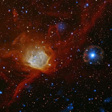 Der Pulsar SXP 1062 (rechts) (X-ray: NASA / CXC / Univ.Potsdam / L.Oskinova et al & ESA / XMM-Newton; Optical: AURA / NOAO / CTIO / Univ.Potsdam / L.Oskinova et al) Der Pulsar SXP 1062 (rechts) (X-ray: NASA / CXC / Univ.Potsdam / L.Oskinova et al & ESA / XMM-Newton; Optical: AURA / NOAO / CTIO / Univ.Potsdam / L.Oskinova et al)