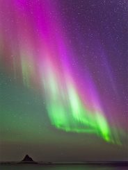 Nordlicht über Andøya, Norwegen (Vegard Laupstad)