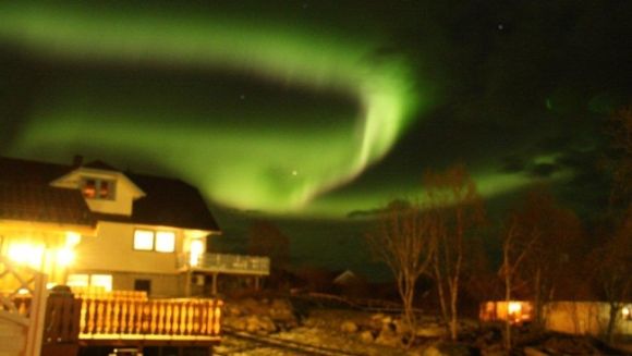 Nordlicht über Melbu / Vesterålen, Norwegen (Kerstin Barosen)