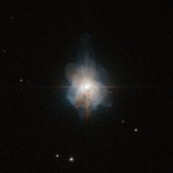 Der planetarische Nebel Hen 3-1333 (ESA / Hubble / NASA)