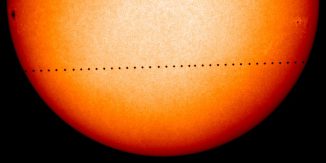 Merkur-Transit vom 8. November 2006, beobachtet vom Solar and Heliospheric Observatory SOHO (NASA)