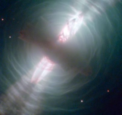 Der Eiernebel oder Egg Nebula (ESA / Hubble, NASA)