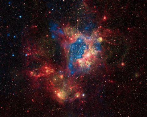 Der Sternhaufen NGC 1929 im Nebel N44 in der Großen Magellanschen Wolke, aufgenommen vom Weltraumteleskop Chandra. (X-ray: NASA / CXC / U.Mich. / S.Oey, IR: NASA / JPL, Optical: ESO / WFI / 2.2-m)