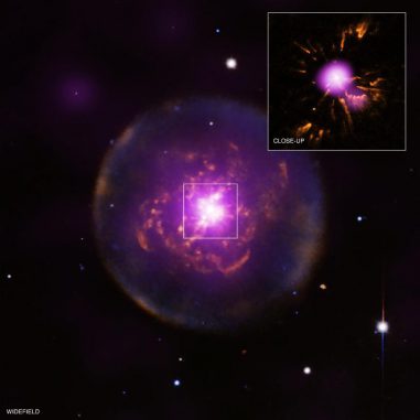 Der planetarische Nebel Abell 30 (A30), basierend auf Beobachtungsdaten mehrerer Observatorien und Weltraumteleskope. (Inset X-ray (NASA / CXC / IAA-CSIC / M.Guerrero et al); Inset Optical (NASA / STScI); Widefield X-ray (ESA / XMM-Newton); Widefield Optical (NSF / NOAO / KPNO)