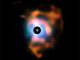 Die nahe Umgebung des Sterns Beteigeuze, aufgenommen von der Infrarotkamera des Very Large Telescope. (ESO / P. Kervella)
