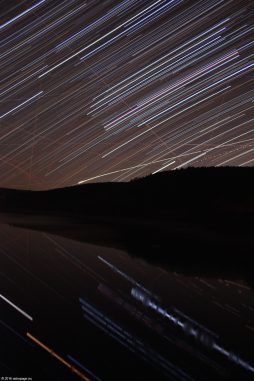 Sternstrichspuren vom 28.11.2016. (astropage.eu) Sternstrichspuren vom 28.11.2016. (astropage.eu)