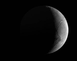 Enceladus, aufgenommen von der Raumsonde Cassini. (Credits: NASA / JPL-Caltech / Space Science Institute)