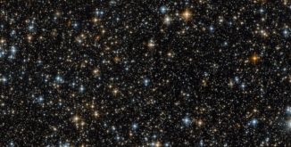 Ein Sternfeld im Sternbild Tukan, aufgenommen vom Weltraumteleskop Hubble. (ESA / Hubble & NASA)