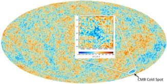 Diese Karte stellt den kosmischen Mikrowellenhintergrund dar, basierend auf Daten des Planck-Satelliten. Der Cold Spot ist markiert. (Credit: ESA and Durham University)