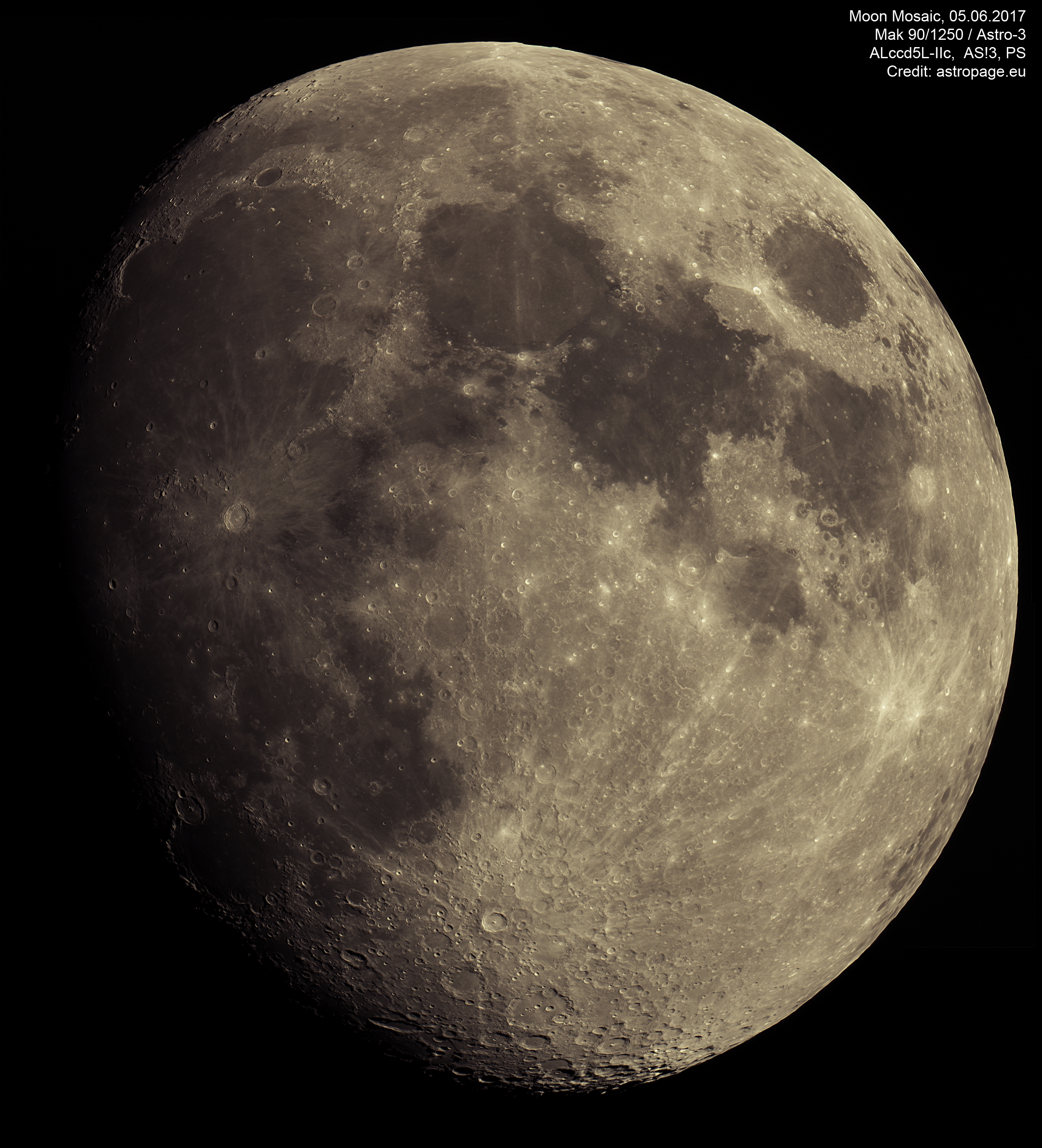 Mond-Mosaik vom 5. Juni 2017. (Credit: astropage.eu)