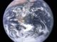 Die Erde, aufgenommen von den Astronauten der Apollo-17 am 7. Dezember 1972. (Credits: NASA)