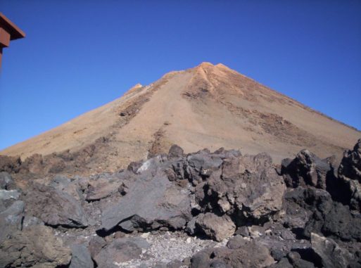 Der Gipfel des Vulkans Teide auf Teneriffa. (Credits: Image courtesy of National Oceanography Centre (NOC))
