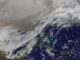 Der Nordpolarwirbel dehnte sich am 6. Januar 2014 über den Vereinigten Staaten nach Süden aus und brachte vielen US-Bundesstaaten kalte Temperaturen. (Credits: NOAA / NASA GOES Project)