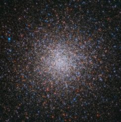 Hubble-Aufnahme des Kugelsternhaufens Messier 3. (Credits: ESA / Hubble & NASA, G. Piotto et al.)